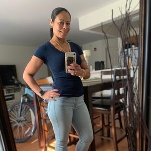 Meet your Posher, Teresita